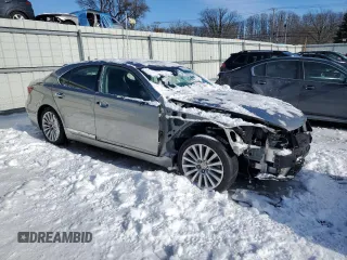 2017 Lexus LS 460 with VIN JTHCL5EF7H5027577, listed as a Copart auction lot 45211675 with 38,802 mi miles and Salvage title. Bid and sale history available at DreamBid. Image 4.