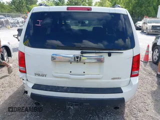 2011 Honda Pilot EX-L with VIN 5FNYF4H56BB037809, listed as a IAAI auction lot 42143553 with 230,873 mi miles. Bid and sale history available at carsss.com. Image 16.