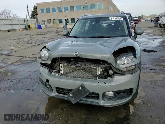 2019 MINI Countryman Cooper with VIN WMZYV5C56K3F57640, listed as a Copart auction lot 81803204 with 66,422 mi miles and Salvage Title. Bid and sale history available at carsss.com. Image 14.