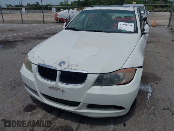 2006 BMW 3 Series 325i with VIN WBAVB13536PT06152, listed as a IAAI auction lot 42591770 with 248,688 mi miles and . Bid and sale history available at DreamBid. Image 6.