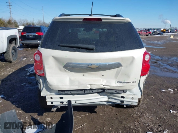2015 Chevrolet Equinox LTZ with VIN 1GNALDEK5FZ126010, listed as a IAAI auction lot 41646828 with 68,557 mi miles. Bid and sale history available at carsss.com. Image 17.