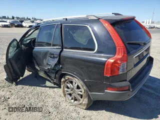 2007 Volvo XC90 V8 with VIN YV4CZ852X71359255, listed as a Copart auction lot 67740474 with 321,800 mi miles and Salvage Title. Bid and sale history available at carsss.com. Image 2.