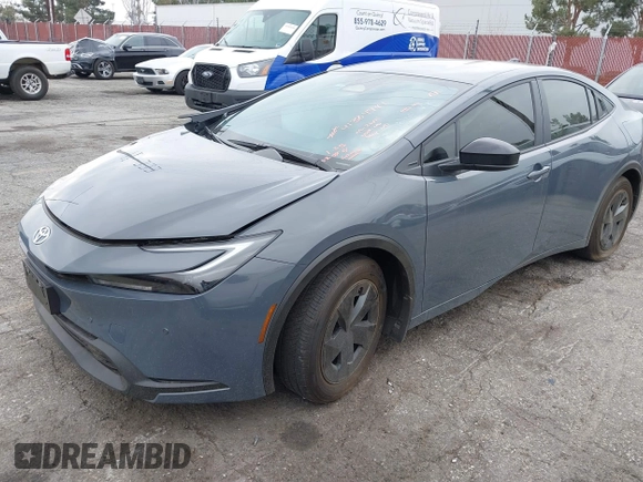 2024 Toyota Prius LE with VIN JTDACAAU9R3039099, listed as a IAAI auction lot 41384941 with 2,601 mi miles. Bid and sale history available at carsss.com. Image 2.
