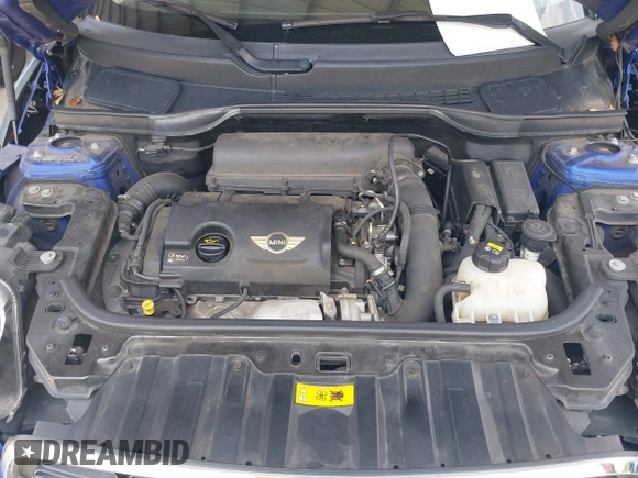 2016 MINI Countryman S with VIN WMWZC3C50GWT08698, listed as a IAAI auction lot 42493302 with 61,306 mi miles and . Bid and sale history available at DreamBid. Image 10.
