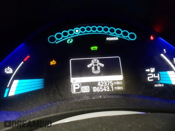 2015 Nissan LEAF S with VIN 1N4AZ0CP6FC334064, listed as a Copart auction lot 49307085 with 42,375 mi miles and Salvage Title. Bid and sale history available at DreamBid. Image 9.