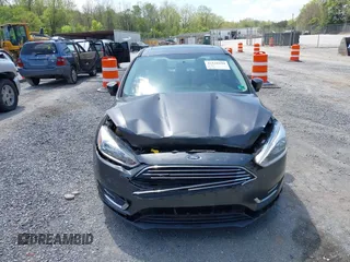 2018 Ford Focus Titanium с VIN 1FADP3J22JL314642, выставлен на аукционе IAAI как лот 42128194 с пробегом 62 787 миль миль и . История ставок и продаж доступна на DreamBid. Изображение 12.