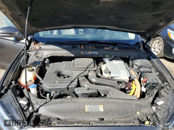 2018 Ford Fusion Hybrid Titanium with VIN 3FA6P0RU2JR103195, listed as a Copart auction lot 67422692 with 38,105 mi miles. Bid and sale history available at carsss.com. Image 11.