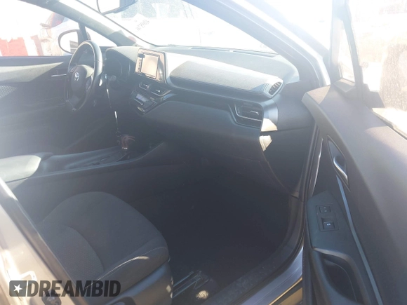2018 Toyota C-HR XLE with VIN NMTKHMBX3JR048303, listed as a IAAI auction lot 41695246 with 125,081 mi miles. Bid and sale history available at carsss.com. Image 5.