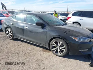 2017 Nissan Maxima SV with VIN 1N4AA6AP2HC418270, listed as a IAAI auction lot 41305536 with 158,298 mi miles. Bid and sale history available at carsss.com. Image 1.