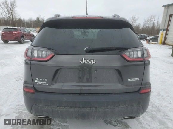 2022 Jeep Cherokee Latitude Lux with VIN 1C4PJMMN2ND530656, listed as a Copart auction lot 43836375 with 31,933 mi miles and Salvage title. Bid and sale history available at DreamBid. Image 6.