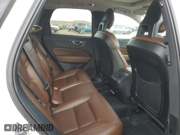 2018 Volvo XC60 Momentum with VIN LYV102RK3JB109951, listed as a Copart auction lot 81934264 with 96,916 mi miles and Salvage Title. Bid and sale history available at carsss.com. Image 11.