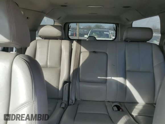 2007 Chevrolet Suburban LT with VIN 1GNFK16357J215526, listed as a Copart auction lot 49794895 with 208,410 mi miles and Clean Title. Bid and sale history available at DreamBid. Image 10.