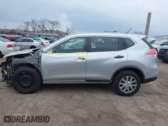 2016 Nissan Rogue SV with VIN KNMAT2MT8GP701527, listed as a IAAI auction lot 41685667 with 112,183 mi miles. Bid and sale history available at carsss.com. Image 13.
