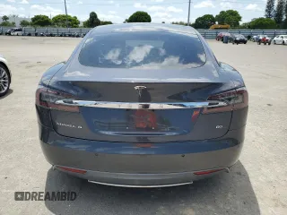 2014 Tesla Model S 60 with VIN 5YJSA1S13EFP63432, listed as a Copart auction lot 56706195 with 114,671 mi miles and Clean Title. Bid and sale history available at DreamBid. Image 6.