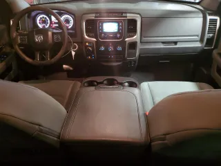 2017 Ram 1500 SLT z VIN 1C6RR7GG4HS704685, wystawiony jako Copart lot #85891064 z przebiegiem 155 448 mil mil oraz Szkoda całkowita • Salvage title. Historia ofert i sprzedaży dostępna na DreamBid. Obrazek 8.
