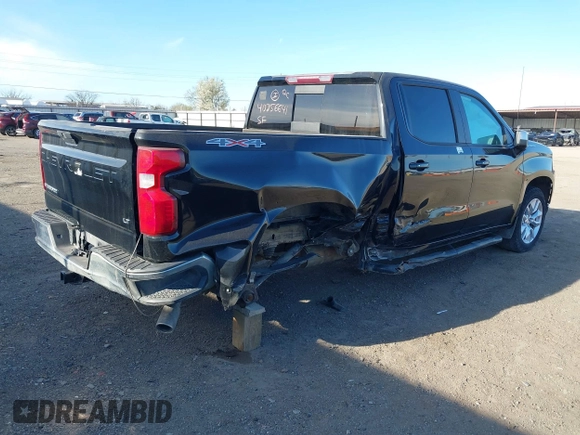 2019 Chevrolet Silverado 1500 LT with VIN 3GCUYDED0KG168295, listed as a IAAI auction lot 40256641 with 102,415 mi miles. Bid and sale history available at carsss.com. Image 4.