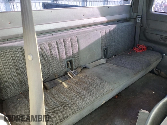 1993 Ford F-250 with VIN 1FTHX26M1PKA32006, listed as a Copart auction lot 79642484 with Not provided miles and Salvage title. Bid and sale history available at DreamBid. Image 10.
