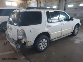 2010 Mercury Mountaineer with VIN 4M2EN4HE9AUJ05123, listed as a IAAI auction lot 41313710 with 121,508 mi miles. Bid and sale history available at carsss.com. Image 4.