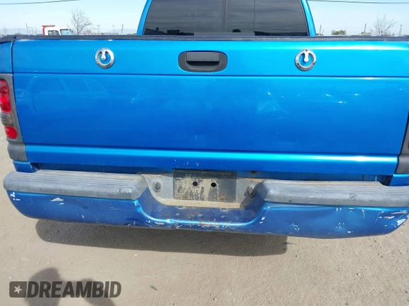 1999 Dodge 1500 z VIN 3B7HC13Z2XG197088, wystawiony jako IAAI lot #41686269 z przebiegiem 210 662 mil mil oraz . Historia ofert i sprzedaży dostępna na DreamBid. Obrazek 20.