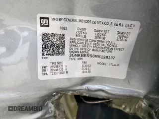 2024 Chevrolet Blazer RS z VIN 3GNKBERS0RS138137, wystawiony jako Copart lot #57655375 z przebiegiem 14 997 mil mil oraz Czysty tytuł • Clean title. Historia ofert i sprzedaży dostępna na DreamBid. Obrazek 14.