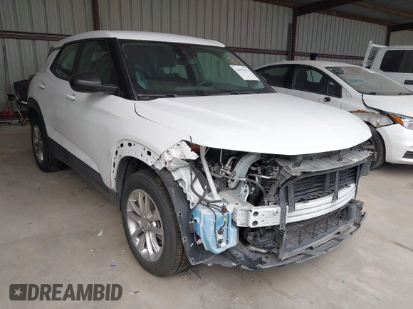 2024 Chevrolet TrailBlazer LS with VIN KL79MMS28RB098209, listed as a IAAI auction lot 42079573 with 54,980 mi miles. Bid and sale history available at carsss.com. Image 1.