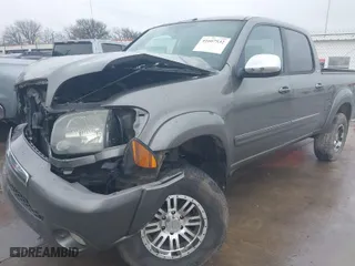 2005 Toyota Tundra SR5 with VIN 5TBET341X5S476366, listed as a IAAI auction lot 41607532 with 293,760 mi miles. Bid and sale history available at carsss.com. Image 18.
