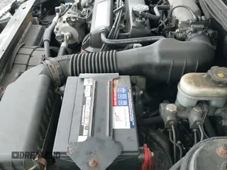 1999 Saturn SL z VIN 1G8ZK5272XZ263163, wystawiony jako IAAI lot #42180002 z przebiegiem 138 463 mil mil oraz . Historia ofert i sprzedaży dostępna na DreamBid. Obrazek 12.