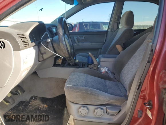 2006 Kia Sorento LX z VIN KNDJD733565554332, wystawiony jako Copart lot #87100544 z przebiegiem 212 084 mil mil oraz Nie do naprawy • Non repairable. Historia ofert i sprzedaży dostępna na DreamBid. Obrazek 7.