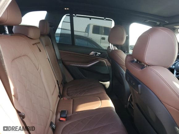 2023 BMW X5 xDrive40i with VIN 5UXCR6C02P9N83421, listed as a Copart auction lot 43815565 with 31,031 mi miles and Salvage Title. Bid and sale history available at carsss.com. Image 10.