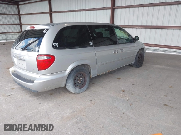 2006 Chrysler Town & Country LX z VIN 2A4GP44R66R793727, wystawiony jako IAAI lot #42234829 z przebiegiem 222 226 mil mil oraz . Historia ofert i sprzedaży dostępna na DreamBid. Obrazek 4.