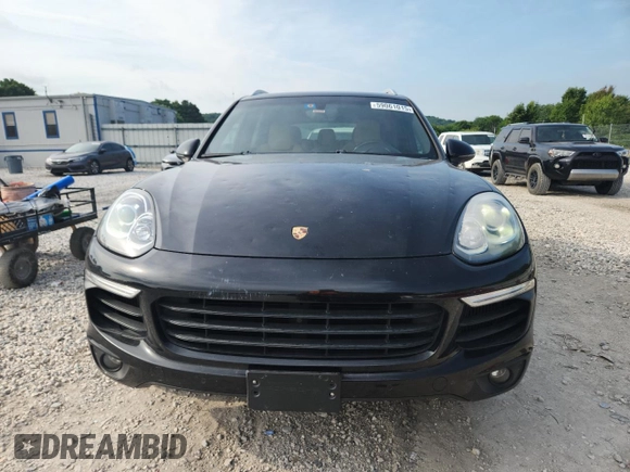 2016 Porsche Cayenne S z VIN WP1AB2A2XGLA94535, wystawiony jako Copart lot #59061015 z przebiegiem 120 270 mil mil oraz Szkoda całkowita • Salvage title. Historia ofert i sprzedaży dostępna na DreamBid. Obrazek 5.