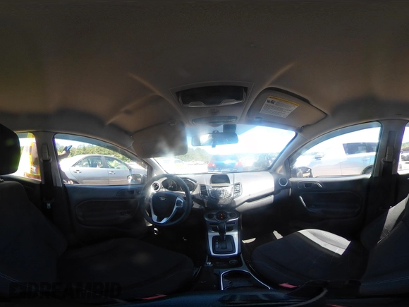 2019 Ford Fiesta SE z VIN 3FADP4EJ0KM125724, wystawiony jako IAAI lot #42320657 z przebiegiem 53 728 mil mil oraz . Historia ofert i sprzedaży dostępna na DreamBid. Obrazek 20.