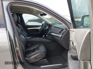 2018 Volvo XC90 Momentum with VIN YV4A22PK6J1212864, listed as a IAAI auction lot 42481788 with 83,383 mi miles and . Bid and sale history available at DreamBid. Image 5.