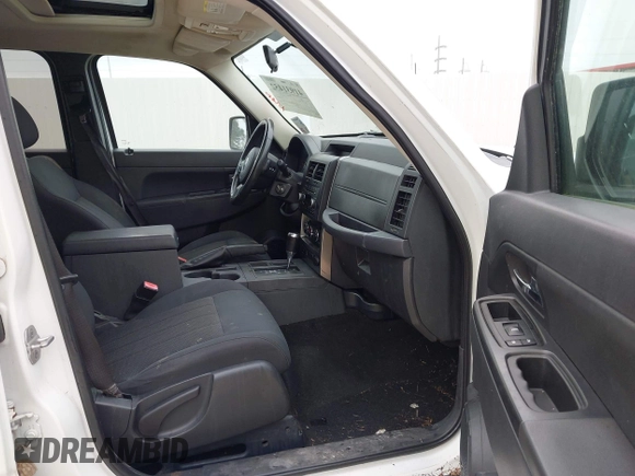 2011 Jeep Liberty Sport Jet with VIN 1J4PP2GK7BW526472, listed as a IAAI auction lot 41931452 with 105,122 mi miles and . Bid and sale history available at DreamBid. Image 5.