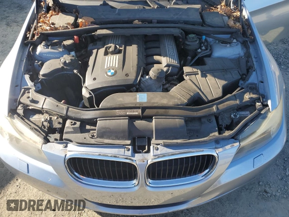 2010 BMW 3 Series 328i xDrive with VIN WBAUU3C59AA544780, listed as a Copart auction lot 50267095 with Not Provided miles and Salvage Title. Bid and sale history available at DreamBid. Image 12.
