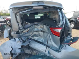 2015 Toyota Sienna XLE with VIN 5TDYK3DC3FS609947, listed as a IAAI auction lot 42097199 with Not provided miles and . Bid and sale history available at DreamBid. Image 17.