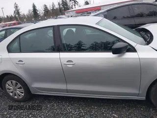 2011 Volkswagen Jetta Sedan S with VIN 3VW2K7AJ8BM363162, listed as a IAAI auction lot 41253390 with 153,014 mi miles. Bid and sale history available at carsss.com. Image 13.