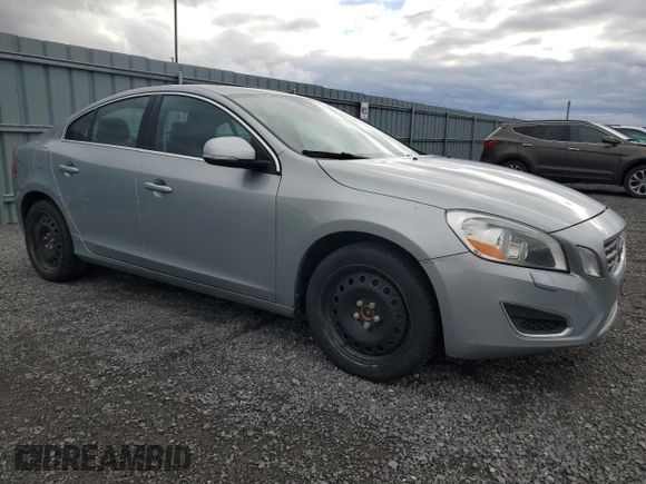 2013 Volvo S60 T5 Premier with VIN YV1612FS8D2184541, listed as a Copart auction lot 53500845 with 257,398 mi miles and Clean Title. Bid and sale history available at carsss.com. Image 4.