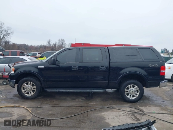 2004 Ford F-150 XLT with VIN 1FTPW14514KC04132, listed as a IAAI auction lot 41801246 with 224,488 mi miles. Bid and sale history available at carsss.com. Image 14.