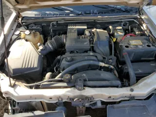 2005 Chevrolet Colorado LS Z71 with VIN 1GCDT196058219751, listed as a Copart auction lot 43018135 with 280,096 mi miles and Salvage Title. Bid and sale history available at carsss.com. Image 13.