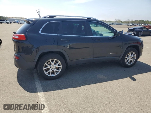 2016 Jeep Cherokee Latitude with VIN 1C4PJMCS5GW341403, listed as a Copart auction lot 54129745 with 46,707 mi miles and Salvage Title. Bid and sale history available at carsss.com. Image 3.