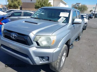 2014 Toyota Tacoma PreRunner with VIN 5TFJU4GN3EX051198, listed as a IAAI auction lot 41764088 with 126,259 mi miles. Bid and sale history available at carsss.com. Image 22.
