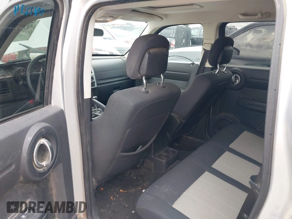 2010 Dodge Nitro SE z VIN 1D4PU2GK4AW146358, wystawiony jako IAAI lot #42299592 z przebiegiem 153 774 mil mil oraz . Historia ofert i sprzedaży dostępna na DreamBid. Obrazek 14.