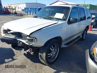 1998 Ford Explorer XL with VIN 1FMZU32E1WZB24266, listed as a IAAI auction lot 41795619 with 293,600 mi miles and . Bid and sale history available at DreamBid. Image 2.