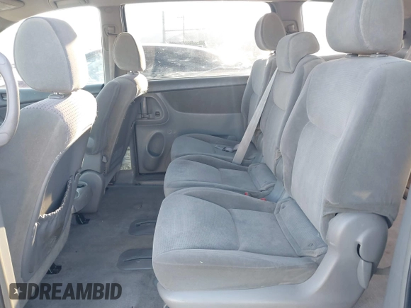 2005 Toyota Sienna CE with VIN 5TDZA23C25S321595, listed as a IAAI auction lot 41666085 with 199,810 mi miles. Bid and sale history available at carsss.com. Image 8.