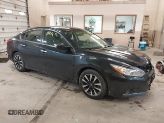 2018 Nissan Altima S с VIN 1N4AL3APXJC122301, выставлен на аукционе IAAI как лот 42131404 с пробегом 165 589 миль миль и . История ставок и продаж доступна на DreamBid. Изображение 1.