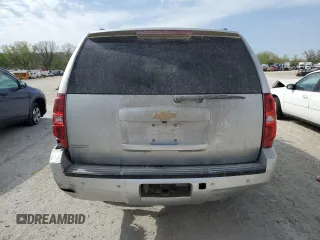 2014 Chevrolet Suburban LT with VIN 1GNSKJE7XER225339, listed as a Copart auction lot 53318195 with 207,134 mi miles and Salvage Title. Bid and sale history available at DreamBid. Image 6.