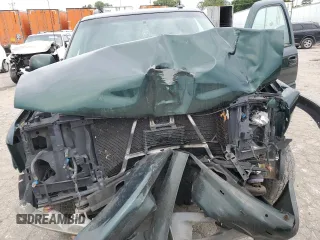 2003 Chevrolet Suburban Z71 with VIN 3GNFK16Z83G313398, listed as a Copart auction lot 60282654 with 0 mi miles and Salvage Title. Bid and sale history available at carsss.com. Image 12.