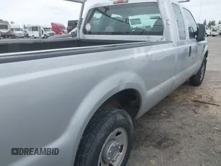 2008 Ford Super Duty F-250 SRW XL with VIN 1FTSX20Y48EC46974, listed as a IAAI auction lot 41637500 with 224,489 mi miles. Bid and sale history available at carsss.com. Image 17.