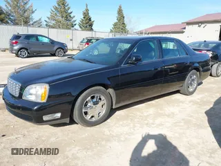 2005 Cadillac DeVille z VIN 1G6KD54Y55U196790, wystawiony jako IAAI lot #41721327 z przebiegiem 85 635 mil mil oraz . Historia ofert i sprzedaży dostępna na DreamBid. Obrazek 2.